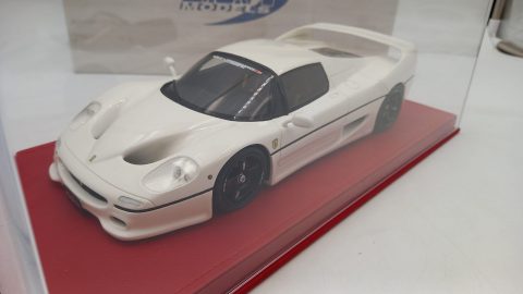 GT Spirit LB WORKS Ferrari F50 2013 1/18, con teca in similpelle, completo di scatola originale