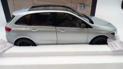 GT Spirit Mercedes B-Class W247 2018 1/18 - foto 5