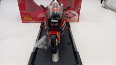 Guiloy Yamaha YZF-R7 1/10 - foto 2
