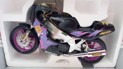 Guiloy Suzuki GSX-R 750 cc 1/10, scatola leggermente rovinata - foto 3