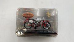 Moto Guzzi Bicilindrica 500 1/24 - scala 1:24