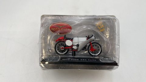 Moto Guzzi 250 Corsa 1/24