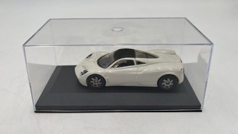 Pagani Huayra 1/43 senza scatola