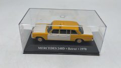 Mercedes 240D Beirut 1970 Taxi 1/43 senza scatola - scala 1:43