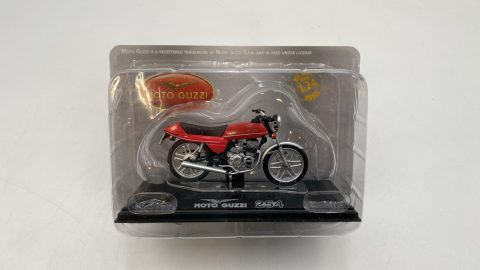 Moto Guzzi 254 1/24