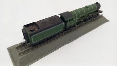 Treno LNER Class A1 Flying Scotsman 1/87, impolverato, senza scatola originale - foto 2