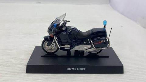 BMW R 850RT Carabinieri 1/24 senza teca e senza scatola originale