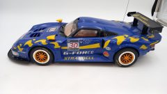 Porsche 911 GT1 radiocomandata elettrica 1/16, funzionante, da pulire i contatti, interruttore d'accensione montato al contrario, carrozzeria perfetta, senza scatola originale - foto 3