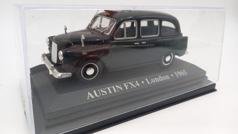 Austin FX4 London 1965 1/43, senza scatola originale