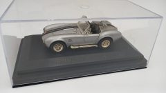 Shelby Cobra 427S/C 1964 1/43, vernice che fiorisce, senza scatola originale - scala 1:43