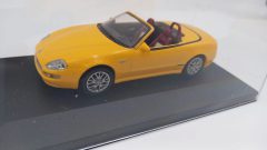 Maserati Gran Sport 1/43, parabrezza crepato e mancante del rollbar passeggero - scala 1:43