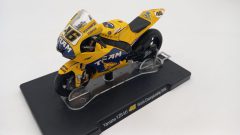 Yamaha YZR-M1 Valentino Rossi WC 2006 1/18, senza scatola originale - scala 1:18