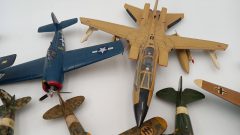 Lotto di 20 aerei da guerra 1/72, kit montati, alcuni mancanti di particolari, da ripristinare - foto 6