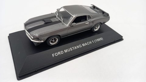 Ford Mustang Mach 1 1969 1/43, senza scatola originale