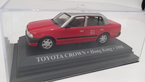 Toyota Crown Hong Kong 1998 1/43, senza scatola originale