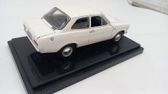 Ford Escort 1300 GT 1969 1/24, qualche segno sulla carrozzeria, senza scatola originale - foto 2