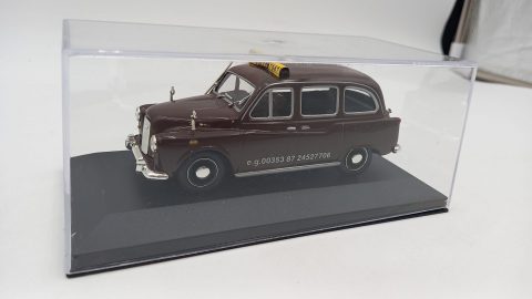 Austin FX4 Taxi Dublin 1980 1/43, senza scatola originale