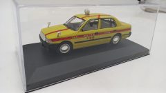 Toyota Crown Tokyo 1998 1/43, senza scatola originale - scala 1:43