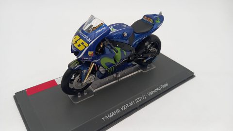 Yamaha YZR-M1 Valentino Rossi 2017 1/18, senza scatola originale