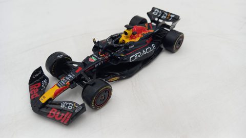 Red Bull RB19 Max Verstappen Canadian GP 2023 1/43, senza scatola originale