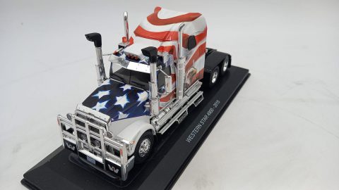 Camion Western Star 4900 2015 1/32, senza scatola originale