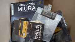Lamborghini Miura 1/8, kit di montaggio pre-verniciato, già iniziato il montaggio, completo di tutte le uscite, istruzioni e dvd - foto 7