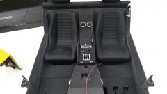 Lamborghini Miura 1/8, kit di montaggio pre-verniciato, già iniziato il montaggio, completo di tutte le uscite, istruzioni e dvd - foto 3