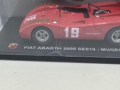 Hachette Fiat Abarth 2000 SE019 1970 1/24 Teca Rovinata e crepata, Come visibile in foto - foto 2