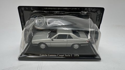 Lancia Gamma coupè Serie I 1976 1/43, Scatola Rovinata e non sigillata, Modello in ottimo stato