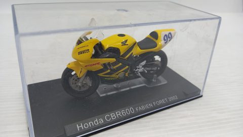 Honda CBR600 Fabien Foret 2002 1/24