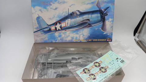 Hasegawa JT34 F6F-3 Hellcat USS Essex 1/48