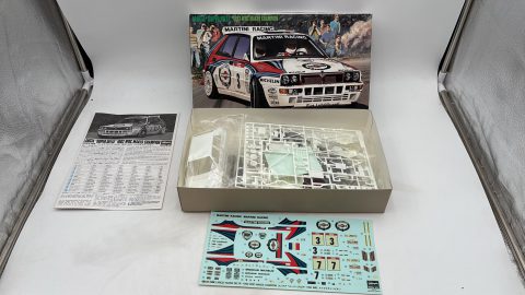 Hasegawa Lancia Super Delta 1992 WRC 1/24 kit di montaggio