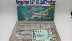 Hasegawa K1 Tracker U.S. Navy anti submarine patrol line 1/72, confezione lievemente usurata - scala 1:72