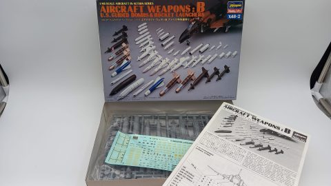 Hasegawa aircraft weapons B U.S. guided bombs e rocket launchers 1/48