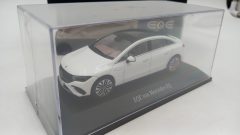 Herpa Mercedes EQE Limousine 1/43 - scala 1:43