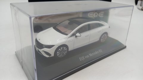 Herpa Mercedes EQE Limousine 1/43