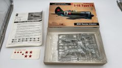 Hobby Craft I-16 Type 18 Polikarpov WWII Russian Attacker 1/48 kit di montaggio aereo militare - scala 1:48