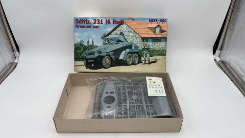Historic Plastic Models  SdKfz. 231 (6 Rad) 1/35