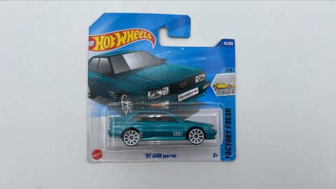 Hot Wheels Audi Quattro 1987 1/64