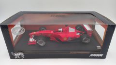 Hot Wheels Ferrari F1-2000 Rubens Barrichello 1/18 - foto 3