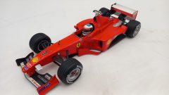 Hot Wheels Ferrari F399 M. Schumacher 1999 1/18, senza scatola originale - scala 1:18