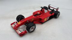 Hot Wheels Ferrari F2001 1/18 senza scatola originale - scala 1:18