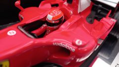Hot Wheels Ferrari 248 F1 M. Schumacher 2006 1/18 - foto 4