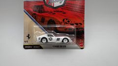 Hotwheels Ferrari 250 GTO n.10 1/64 - foto 3