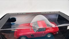 Hotwheels Ferrari 250 GTO 1/18, Scatola Rovinata, Modello in ottime condizioni - foto 8