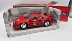 Hotwheels Ferrari F40 1/18, Scatola lievemente usurata - scala 1:18