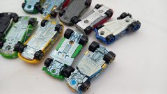 Hot Wheels lotto 10 macchinine assortite 1/43, ottime condizioni - foto 4