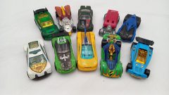 Hot Wheels lotto 10 macchinine assortite 1/43, ottime condizioni - scala 1:43