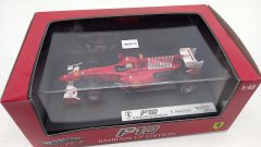 Hot Wheels Ferrari F10 F. Massa Bahrain GP 2010 1/43, teca con qualche piccolo segno - scala 1:43
