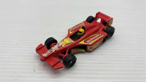 Hot Wheels McDonalds F1 1/55, buone condizioni, senza scatola originale, segni di usura del tempo, adesivo frontale scollato